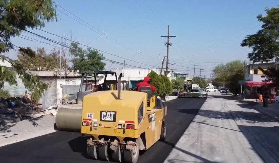 Supervisan avance de obras en la colonia Provileón