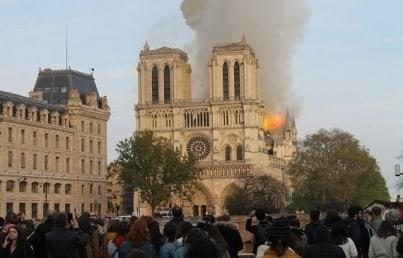 Reinician este lunes restauración en catedral de Notre Dame