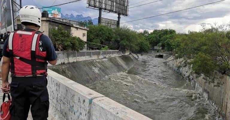 Desaparece menor en arroyo durante lluvia Desaparece menor en arroyo durante lluvia