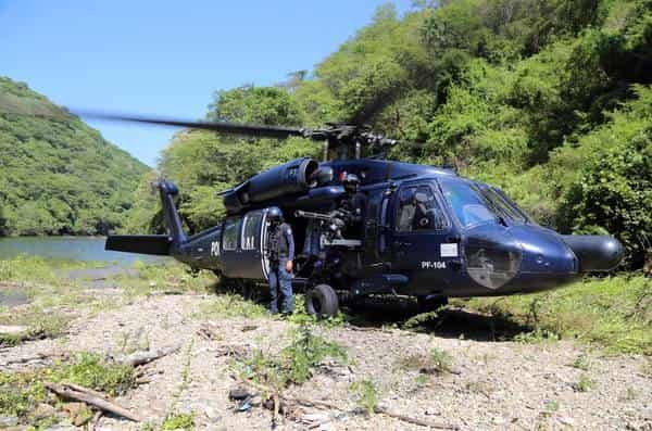 Pierde Ejército 46 aeronaves durante acciones antinarco Pierde Ejército 46 aeronaves durante acciones antinarco