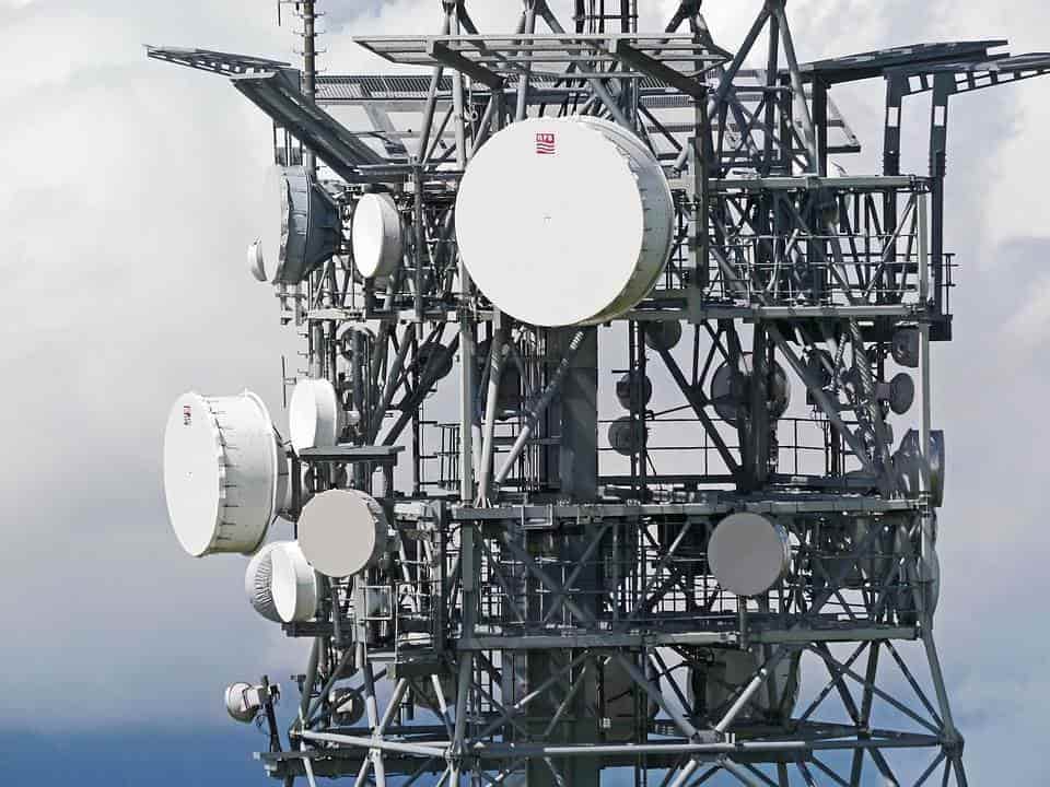 Tarifas para concesionarios no encarecerá celular e Internet Tarifas para concesionarios no encarecerá celular e Internet