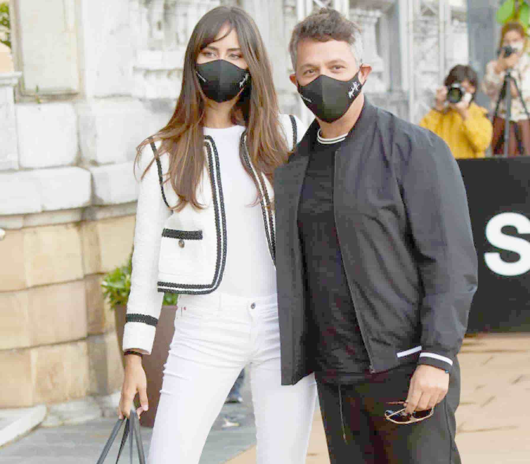 Se tatúa Alejandro Sanz la mirada de su novia Se tatúa Alejandro Sanz la mirada de su novia