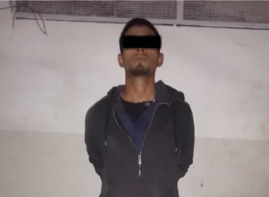 Arrestan a hombre con pistola de plástico Arrestan a hombre con pistola de plástico