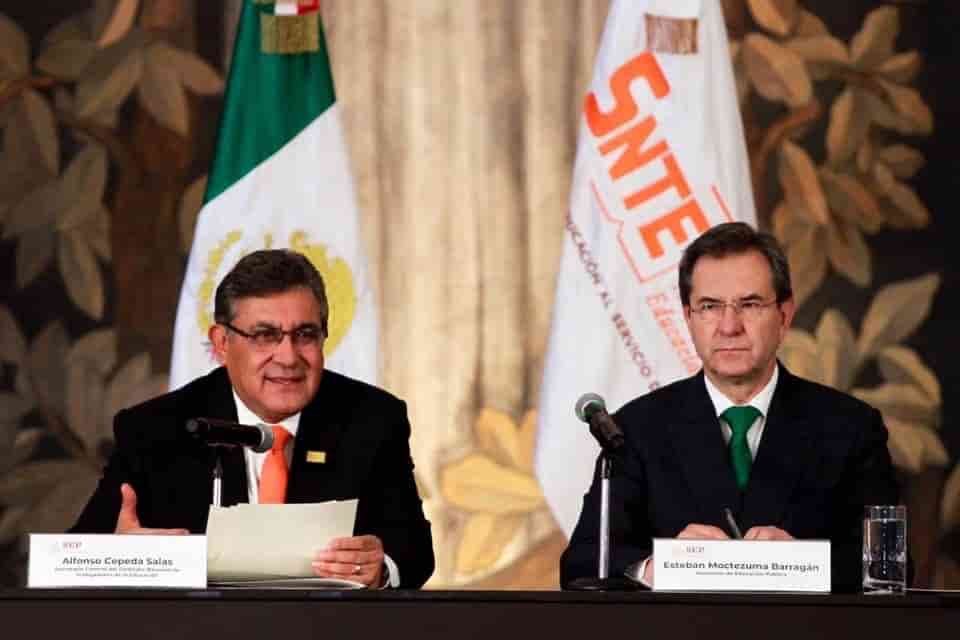 Analizan el nuevo Mapa Curricular de Educación Básica Analizan el nuevo Mapa Curricular de Educación Básica