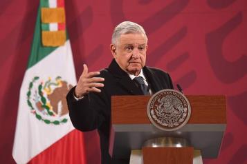 Sobre despenalizaci&oacute;n del aborto que se haga consulta: AMLO