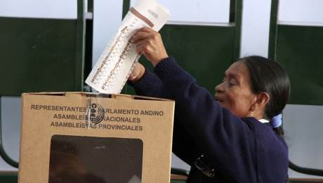 Arauz y Lasso pasan a segunda vuelta de elección en Ecuador Arauz y Lasso pasan a segunda vuelta de elección en Ecuador