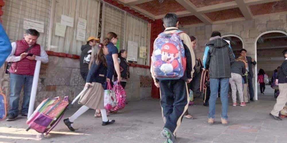 Amagan escuelas particulares abrir en marzo Amagan escuelas particulares abrir en marzo