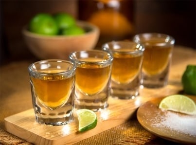 Pandemia impulsó el envío de tequila a EU Pandemia impulsó el envío de tequila a EU