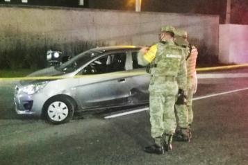 Persiguen y &acute;levantan&acute; a conductor