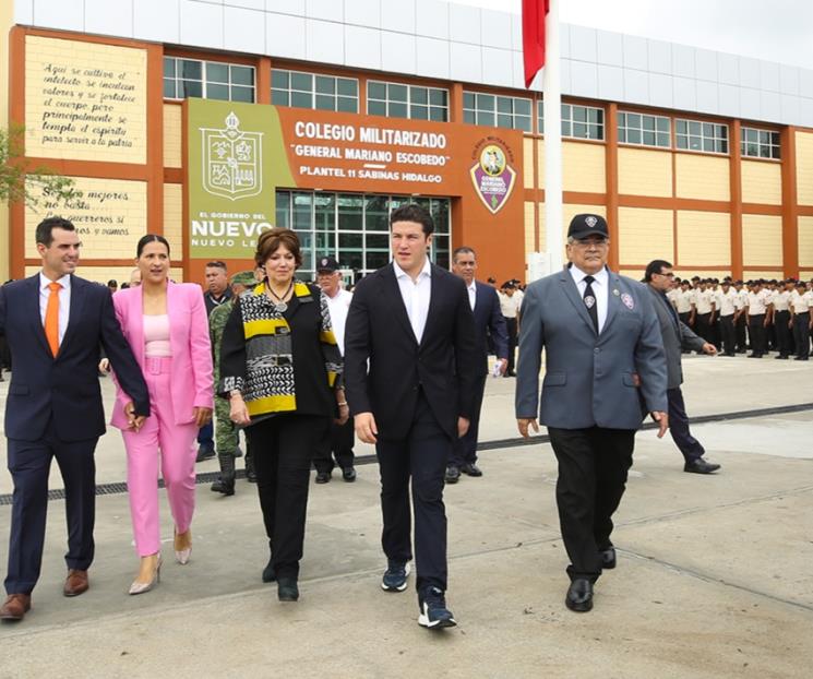 Inaugura Samuel Otra Prepa Militarizada