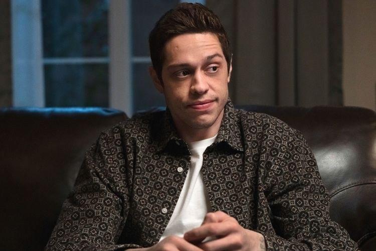 Pete Davidson ingresa a rehabilitación por salud mental