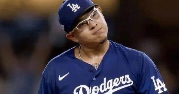 Julio Urías no se presentó a la corte de Los Ángeles