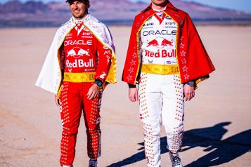 Checo Pérez hace homenaje a Elvis Presley en Las Vegas