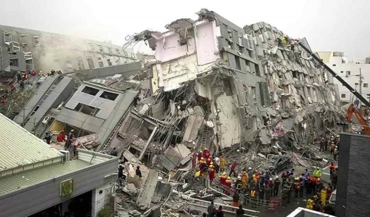 Terremoto de magnitud 6.2 deja al menos 126 muertos en China