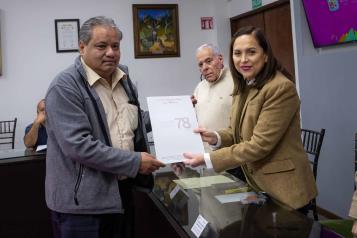 Entrega Guadalupe 80% de escrituras en la Colonia CNOP