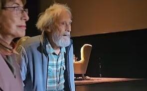 Clint Eastwood sorprende con apariencia a sus casi 94 a&ntilde;os en evento