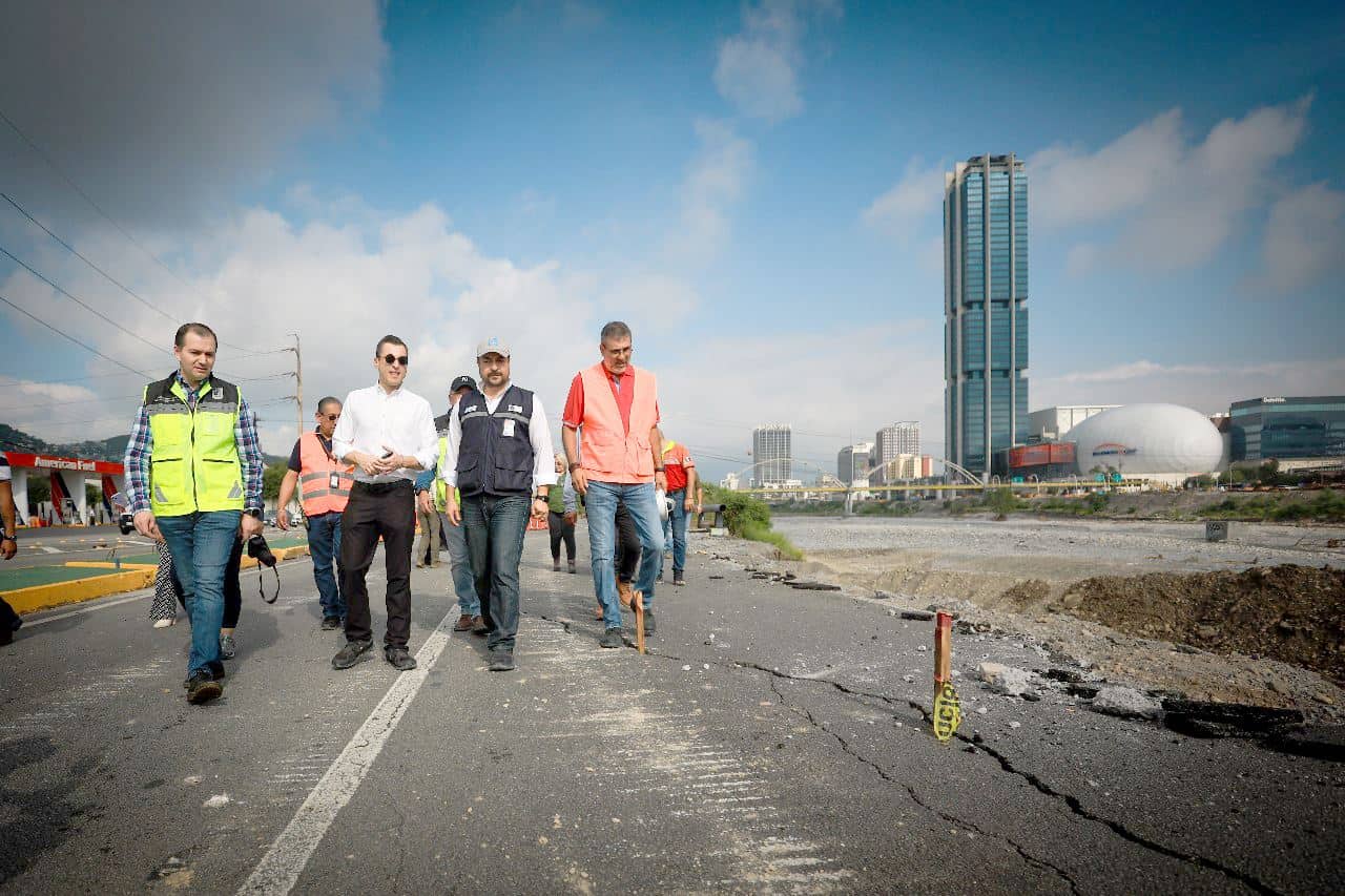 Reabrirán el lunes un primer carril exprés de Morones Prieto