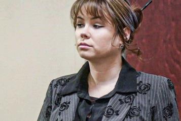 Armera de Rust pide salir de prisión tras juicio de Alec Baldwin