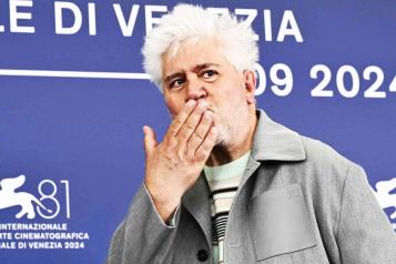 Aboga Pedro Almodóvar por la eutanasia en Festival de Venecia