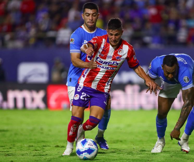 San Luis le quitó el invicto a Cruz Azul