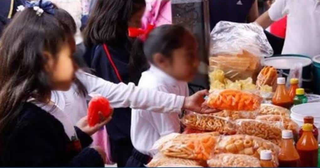 ¿Adiós a la comida chatarra en escuelas?