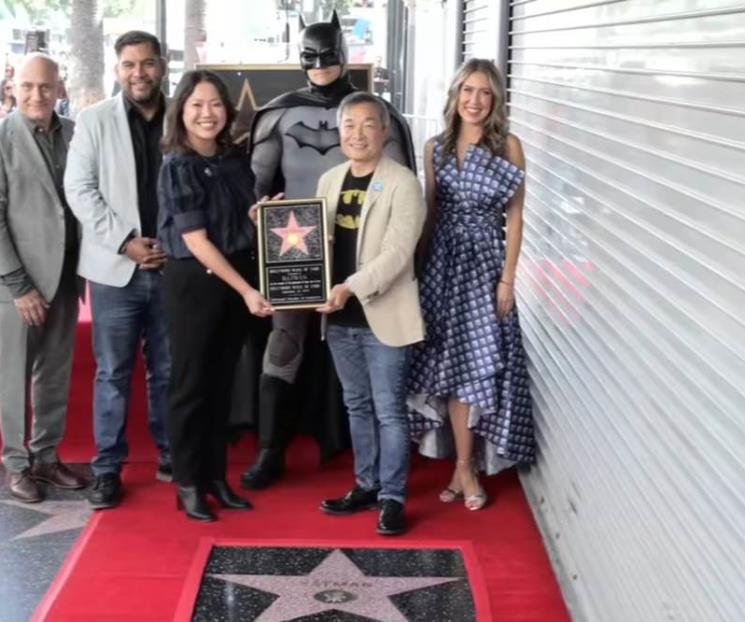 Es Batman el primer superhéroe con su estrella en Paseo de la Fama