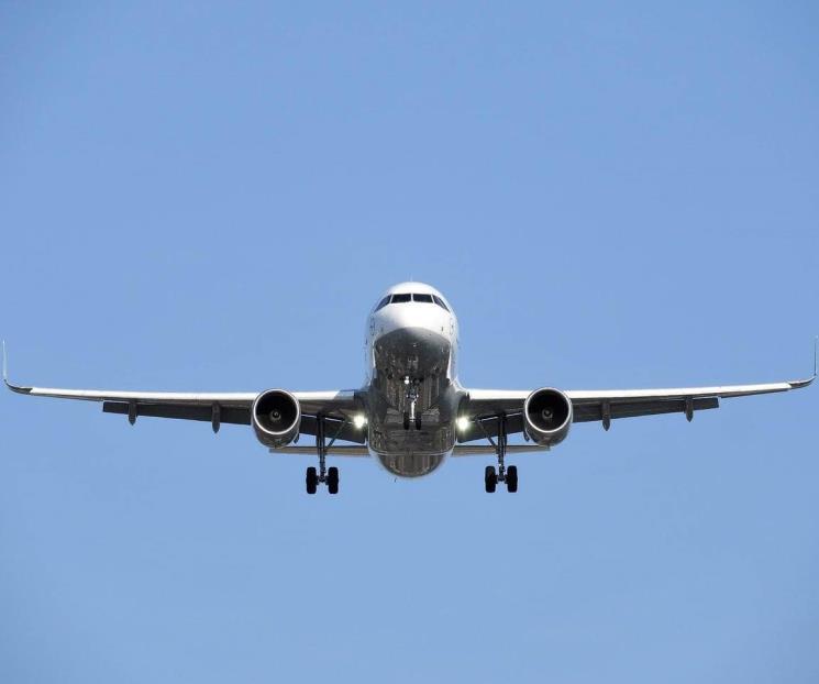 Colegio de Pilotos Aviadores de México firma convenio