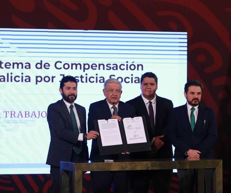 AMLO firma convenio para hacer justicia a trabajadores del SME