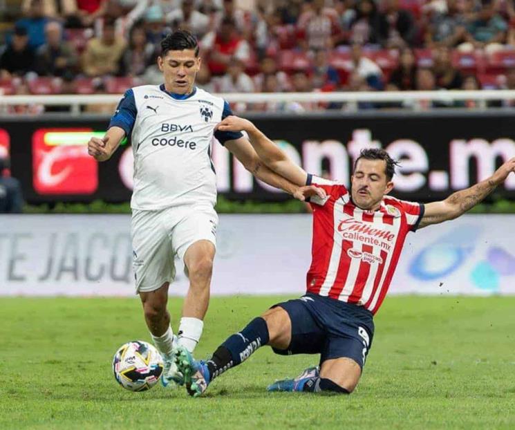 Rescata Rayados un agónico empate ante Chivas