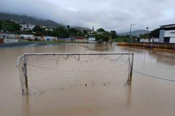 Paran las lluvias en Acapulco tras cinco días de precipitaciones