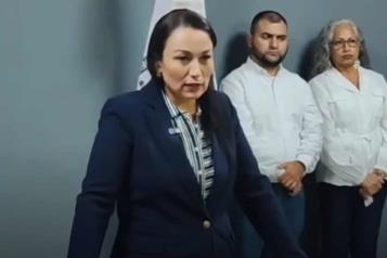 Rinde protesta alcaldesa de Los Ramones ante trabas de antecesora