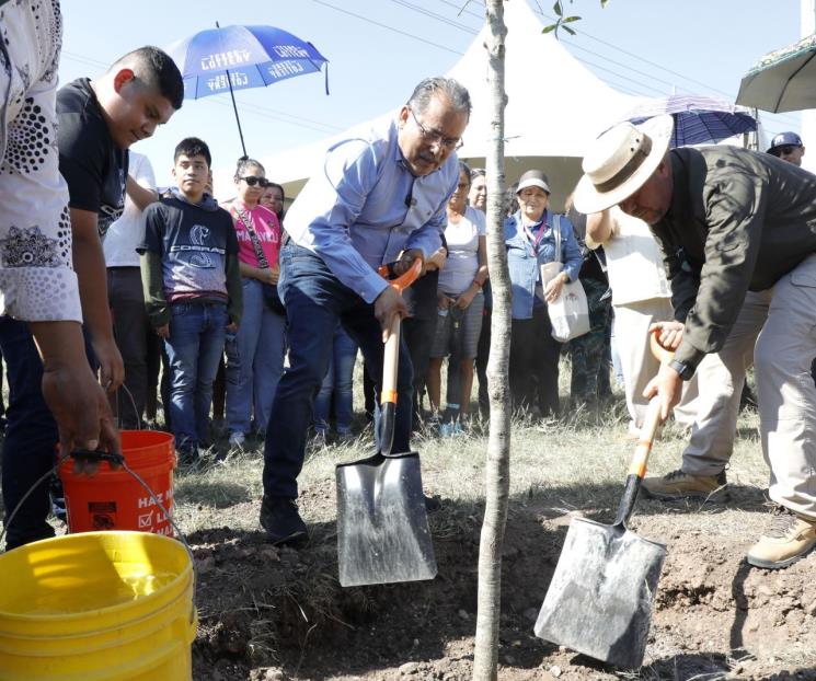 Pone en marcha Escobedo obras de ´Pulmones Urbanos´