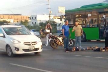 Muere arrollado por unidad de Ecovía