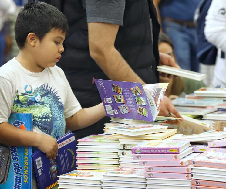 Imperan diversidad y emociones en Feria Librera de Cintermex