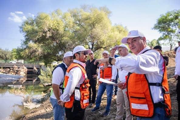 Inician desazolve del arroyo Las Tinajas