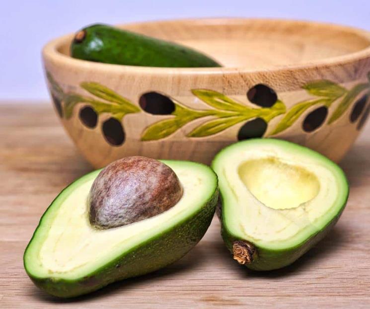 El aguacate ayuda a la salud mental con ácido fólico y omega-3