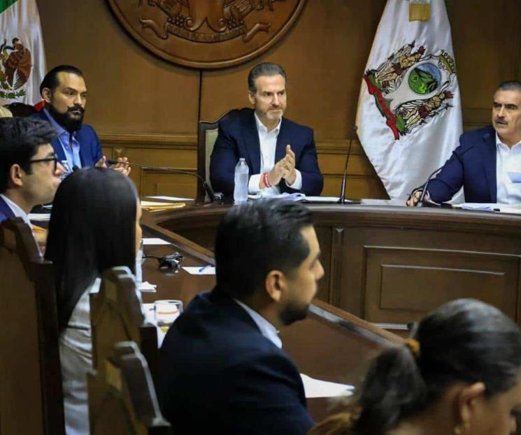 Suspenderán ampliación de banquetas del centro regio