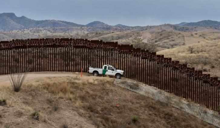 Funcionario cubano asiste a evento en México y pide asilo en EU