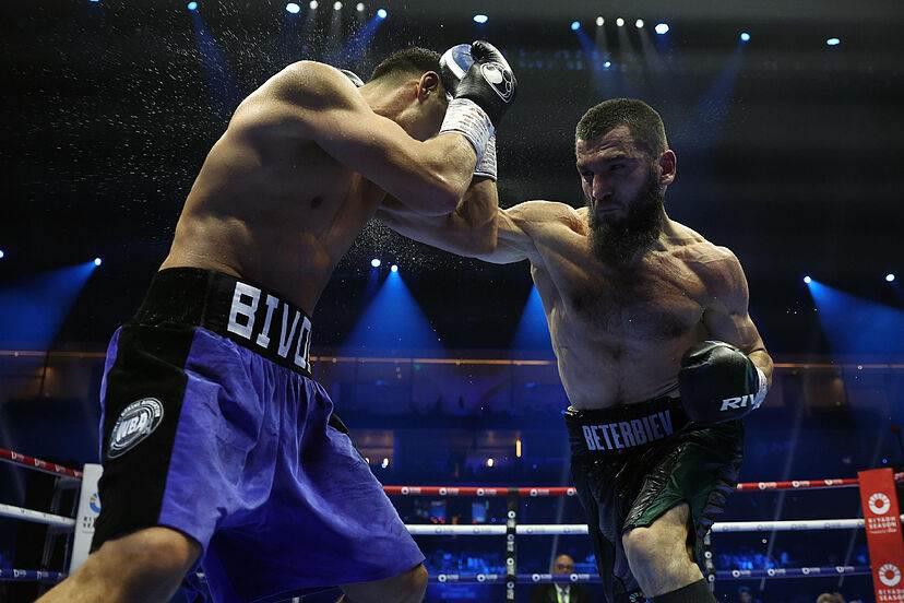 Beterbiev se impone