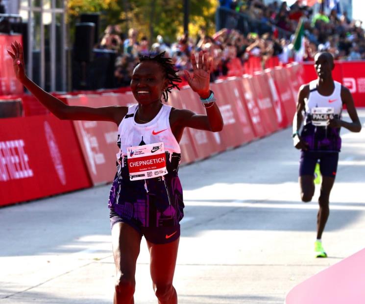 Ruth Chepngetich rompe el récord mundial de maratón en Chicago