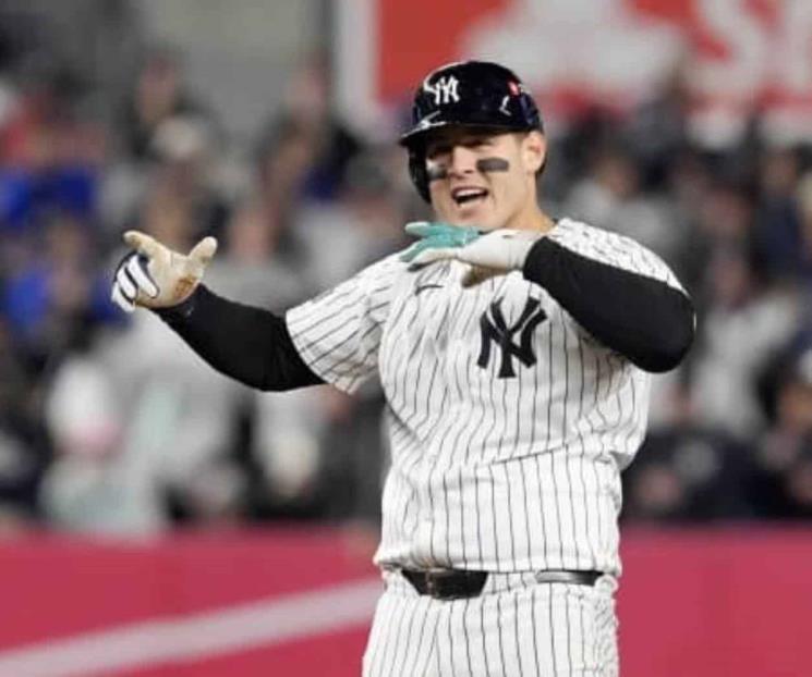 Aventajan Yankees serie ante Cleveland