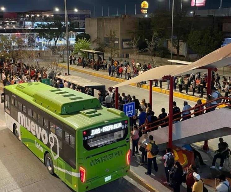 Exigen a Estado incrementar rutas de transporte urbano