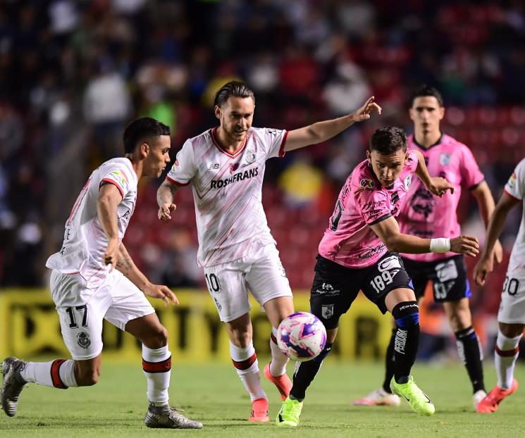 Toluca se impone a Gallos