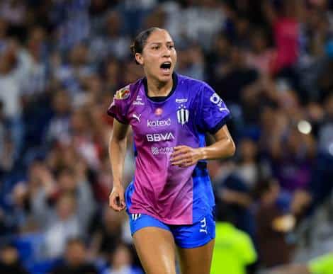 Ganan Rayadas y toman el liderato de la Liga MX Femenil