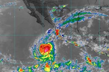 Kristy se intensifica a Hurac&aacute;n categor&iacute;a 1