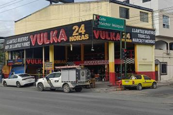 Muere en vulcanizadora; investigan