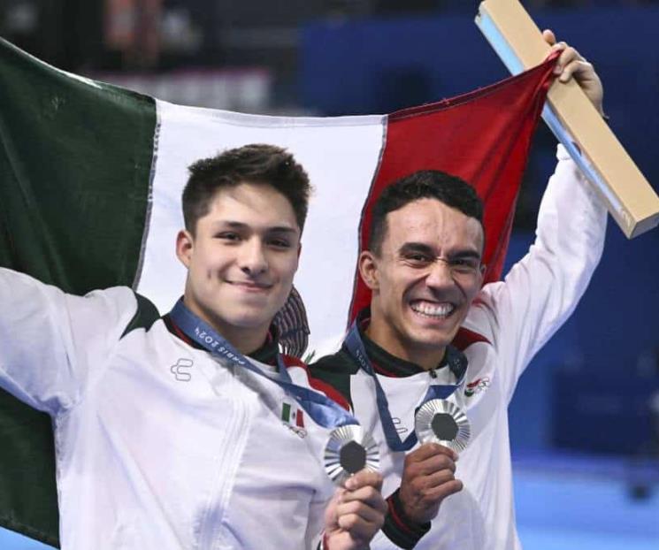 Ganan Osmar y Celaya Premio Estatal del Deporte en NL