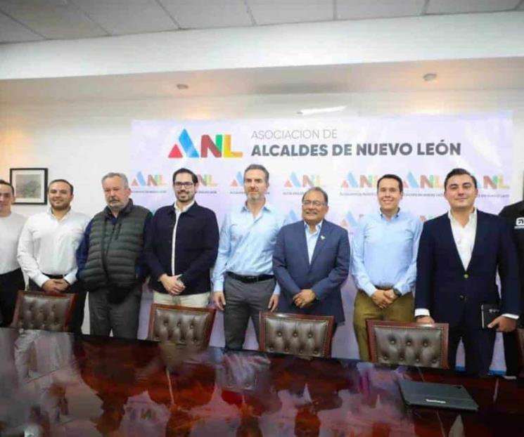 Se enfocan en movilidad y seguridad en reunión de alcaldes