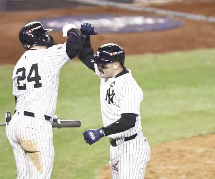 Saca Yankees triunfo y sigue vivo en Serie Mundial ante Dodgers