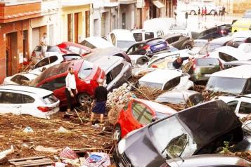 Aumenta cifra a 205 v&iacute;ctimas por inundaci&oacute;n en Valencia